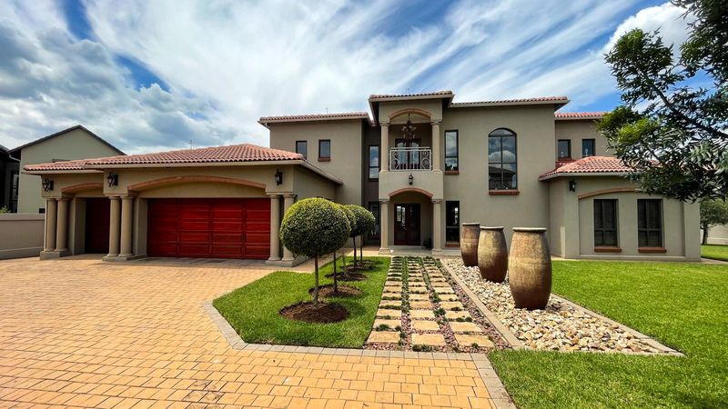 5 Bedroom House For Sale in Zambezi Country Estate