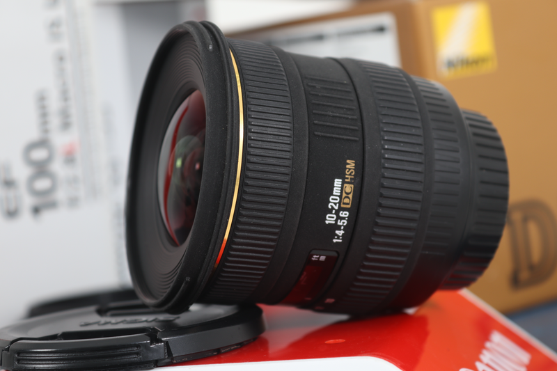 Sigma 10-20mm f/4-5.6 EX DC HSM Lens for Canon
