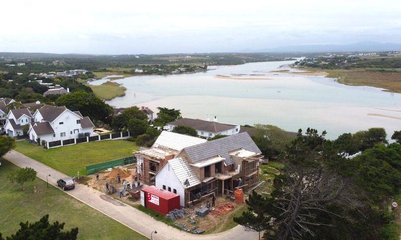 Stunning Brand-New Home Under Construction in Candlewoods Estate, Overlooking the Kromme River