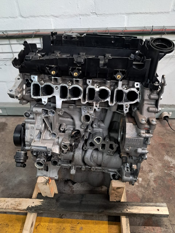 BMW B47C ENGINE SELLING COMPLETE OR STRIPING FOR SPARES