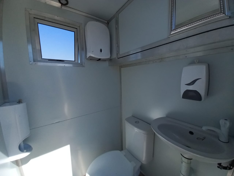 MackLoo Toilet Hire &#43; Sales-Manufacturing