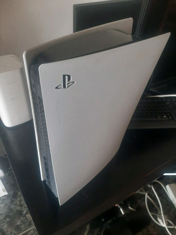 Ps5(selling for spares)