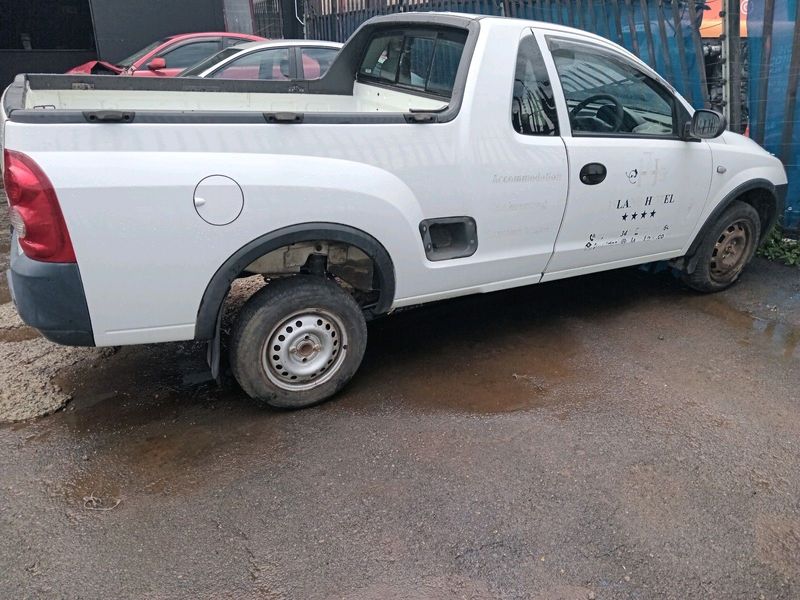 Chevrolet opel corsa stripping for spares