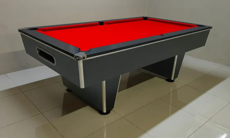 Champ Deluxe Pool Table