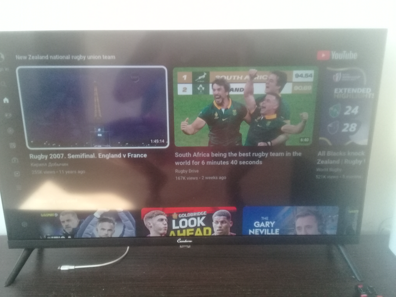 Android Smart TV  R1400