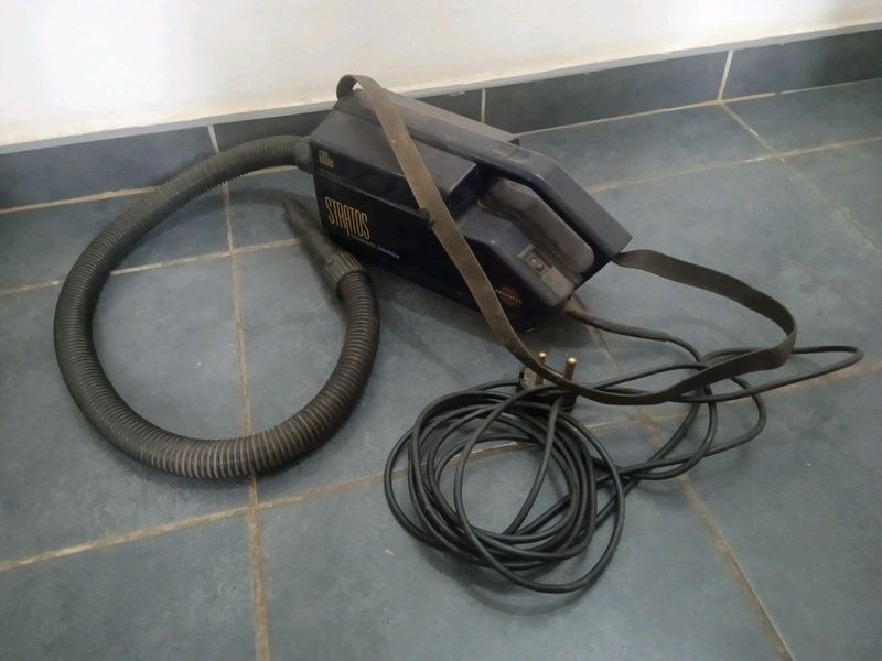Vaccume cleaner (Portable)