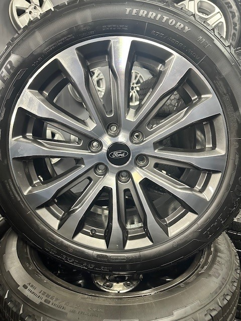 FORD EVEREST 21&#34; WHEELS AND TYRES