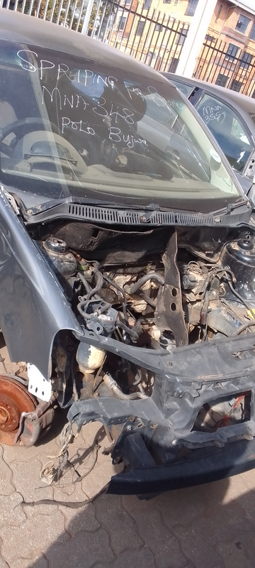 VW POLO BUJWA STRIPPING FOR SPARES