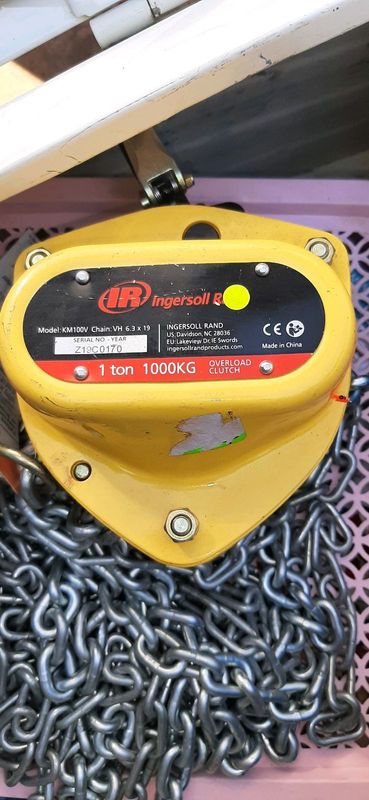 Hoist Ingersol 1 ton.Brand new