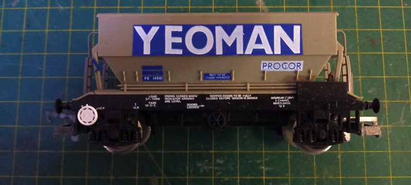 Lima HO &#34;Yeoman&#34; Hopper wagons