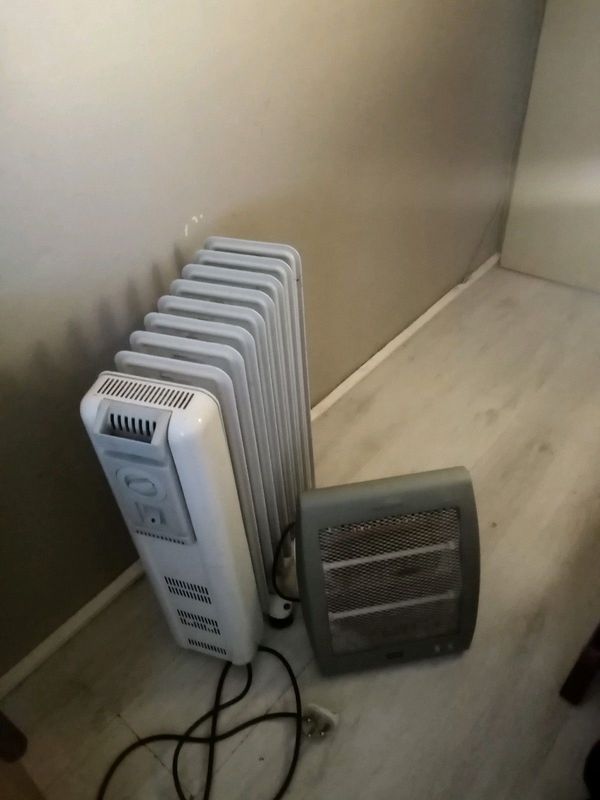 7 Fin oil Heater and 2 Bar Heater for R200. 0824688202
