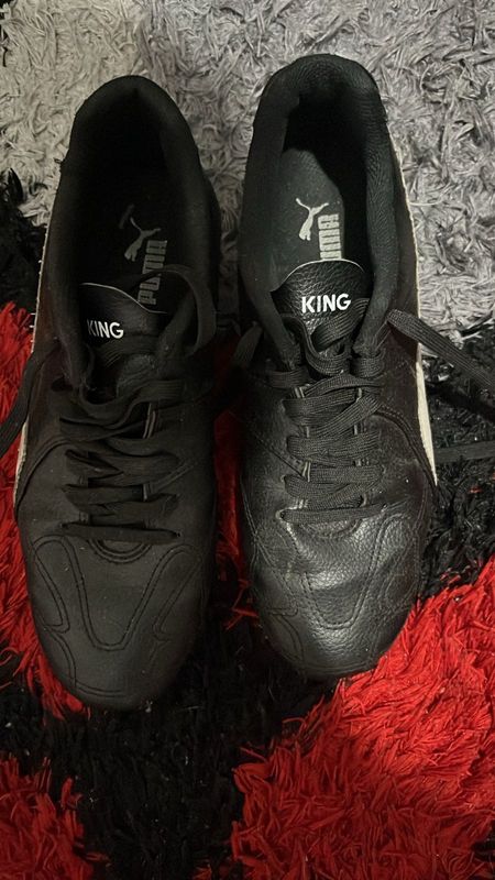 Puma studded rugby boots