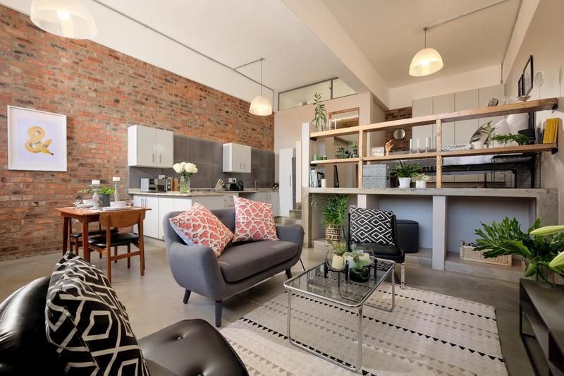 Bachelor apartment - R7250 - New Braamfontein Lofts