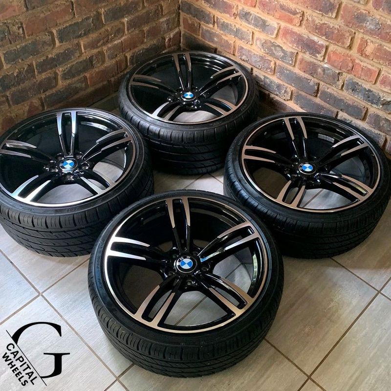 BMW M4 19&#34; MAGS WITH TYRES
