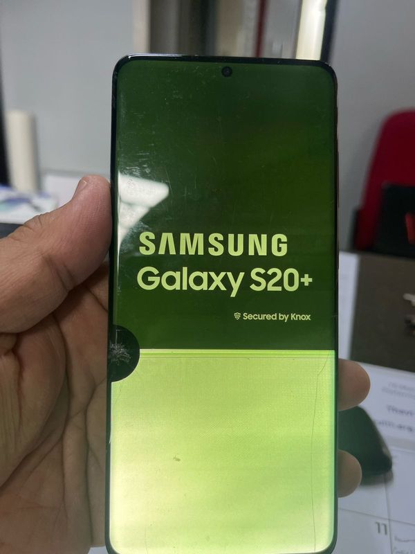 Samsung S20 plus for repair (screen cracked)