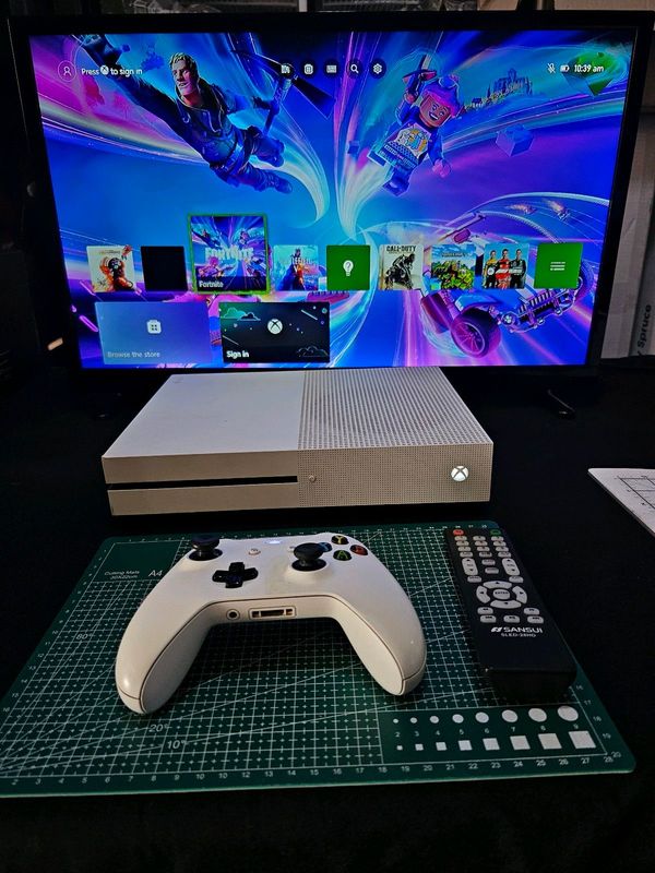 Complete Start Up Bundle: Xbox One S &#43; 28&#34; TV!