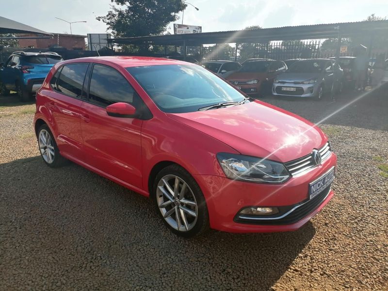 2016 Volkswagen Polo 1.2 TSI Highline DSG, Red with 83000km available now!