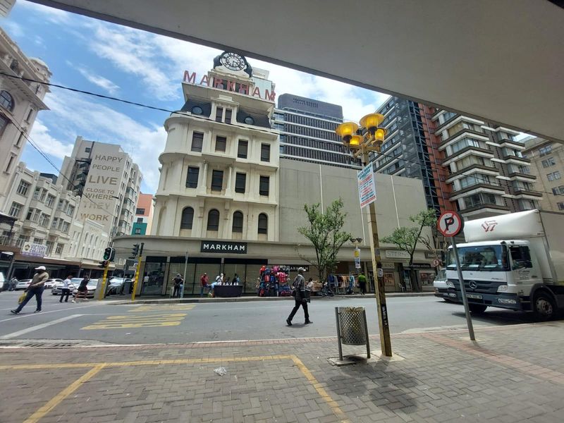 Royal Place | 85 Eloff Street | Johannesburg | Office To Let