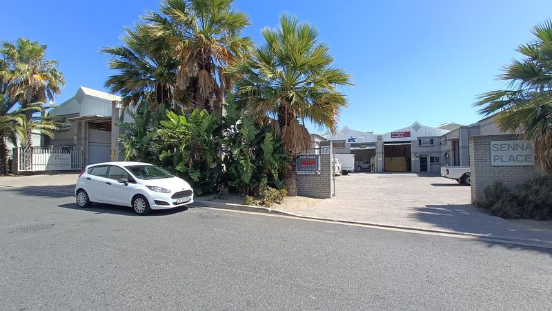1122sqm Sub-divided Warehouses For Sale in Killarney Gardens (Tenanted)