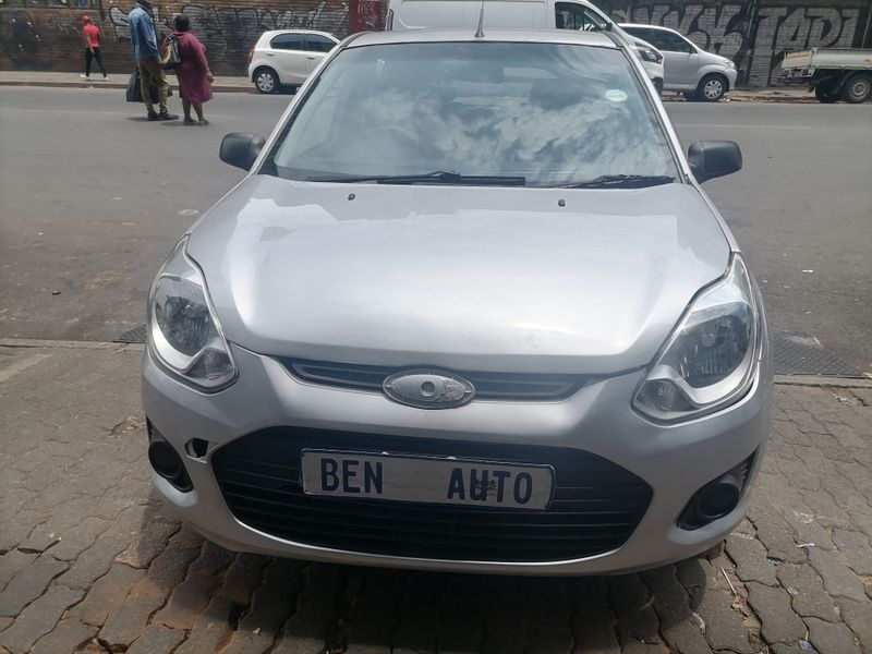 2014 Ford Figo 1.4 Ambiente, Silver with 83000km available now!