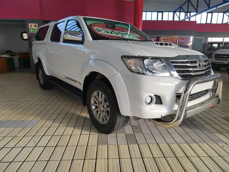 2014 Toyota Hilux 2.5 D-4D D/Cab R/Body Raider Legend 45 with 256049kms CALL LUNG 068 591 2511