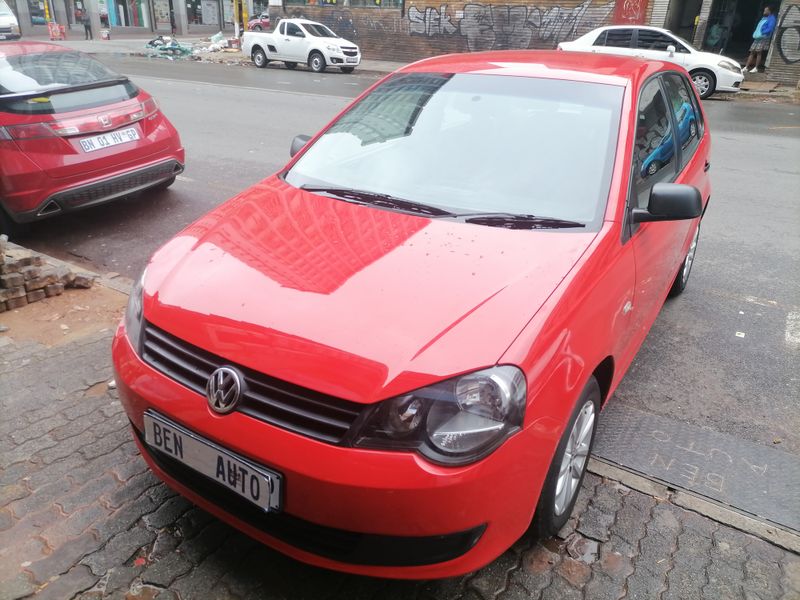 2012 Volkswagen Polo Vivo Hatch 1.4 Trendline, Red with 95000km available now!