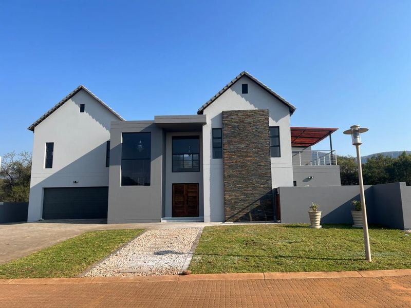A stylish modern family home build in a beautiful safe Estate, look no further you have