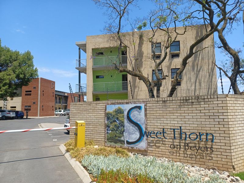 Sectional title offices Randpark Ridge
