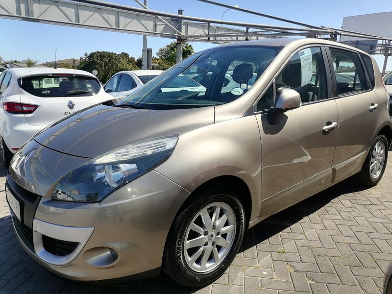 2010 Renault Scenic 1.9dCi Dynamique, Gold with 163572km available now!