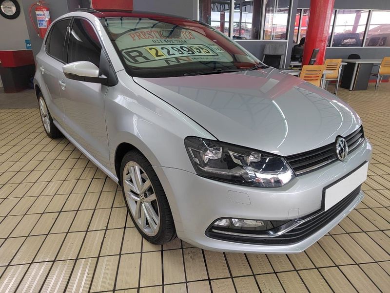 Silver Volkswagen Polo 1.2 TSI Highline DSG with 92332km available now!