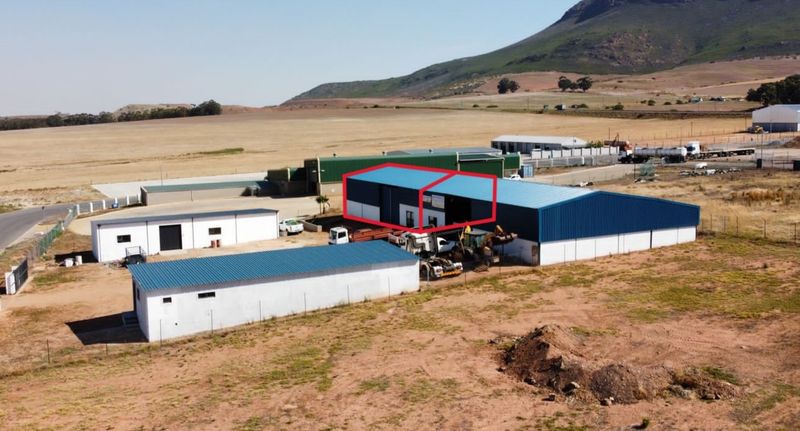 400m² Industrial To Let in Piketberg at R33.00 per m²