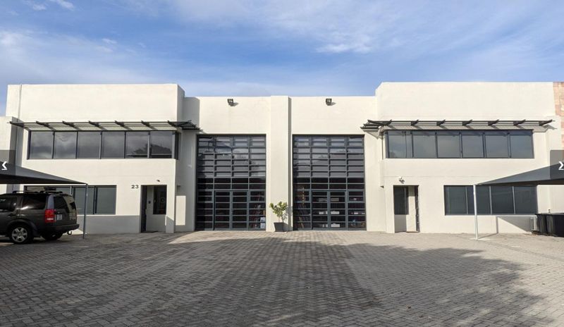 AIRPORT INDUSTRIA |  EXECUTIVE OFFICES TO RENT ON CONCORDE CRESCENT, CAPE TOWN
