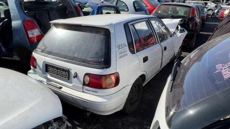 TOYOTA TAZZ FOR STRIPPING