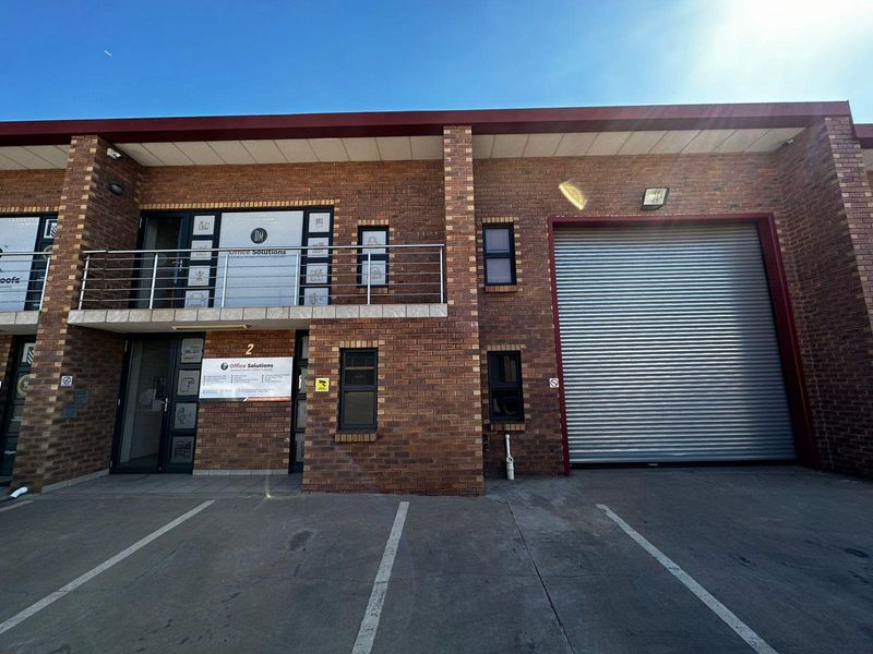 Warehouse Unit To Let in Clayville | Midrand | Business Park on 1443