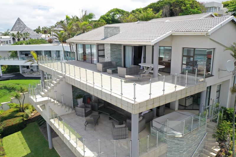 FURNISHED eight bedroom house with breath-taking sea and ocean views in Trafalgar