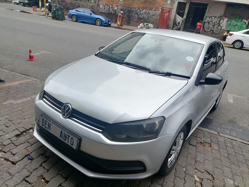 2017 Volkswagen Polo 1.2 TSI Trendline, Silver with 96000km available now!