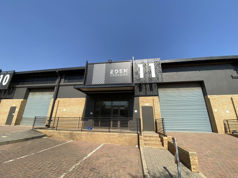 Great Warehouse/Industrial Space to let at the sought after Eden Crossing Park