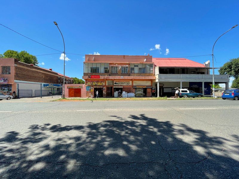 Primer mixed use building for sale in Jeppestown