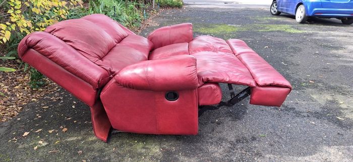 Coricraft leather recliners hotsell