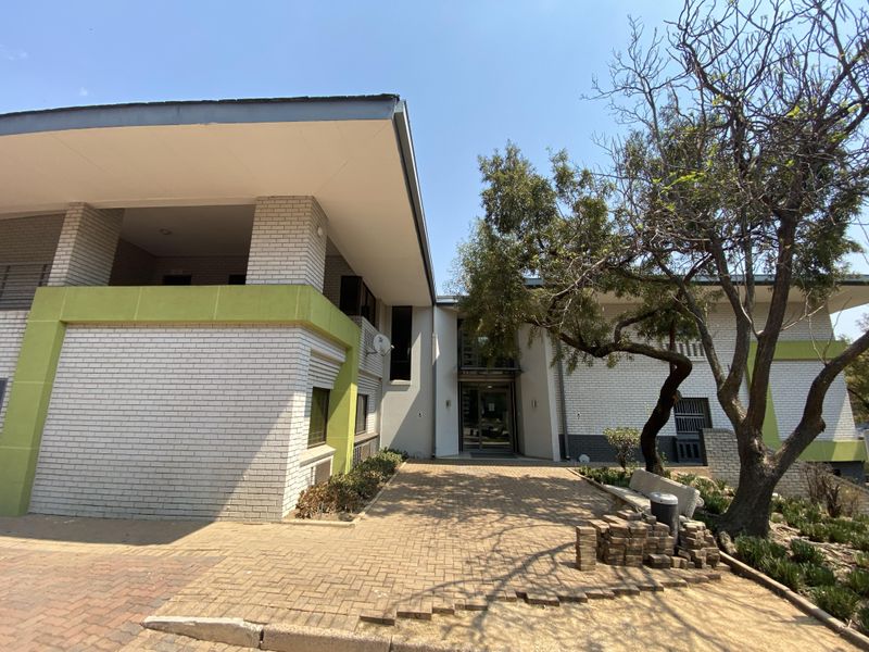 Prime and Modern Office space to let in Rivonia