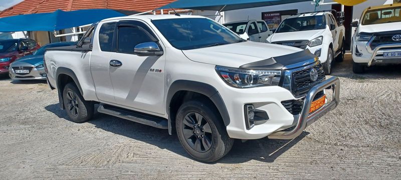2019 Toyota Hilux 2.8 GD-6 X/Cab in excellent condition and full service history.  91000km, R279900
