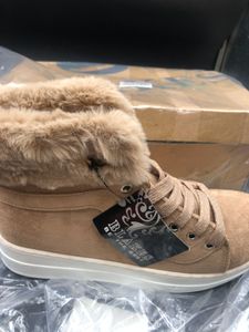 Gently Used Ladies Lace - Up Boots Grey - SA 6