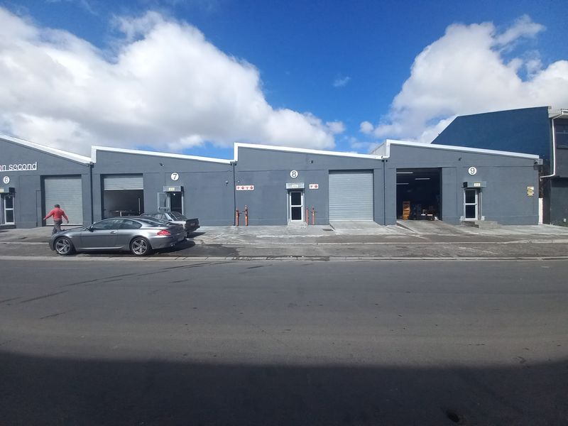 200m² Industrial To Let in Maitland at R75.00 per m²