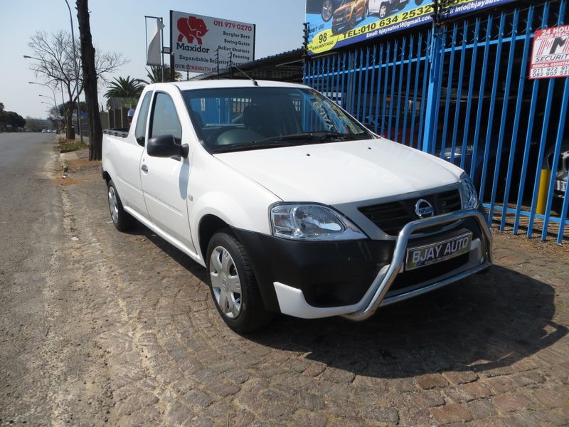 2019 Nissan NP200 1.6 8V AC Safety Pack, White with 17000km available now!