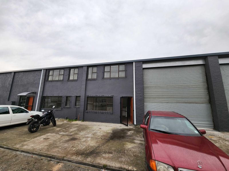 351M2 Warehouse to rent in Bellville