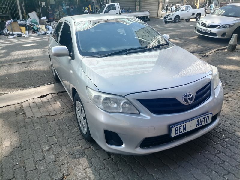 2014 Toyota Corolla 1.6 Professional, Silver with 95000km available now!