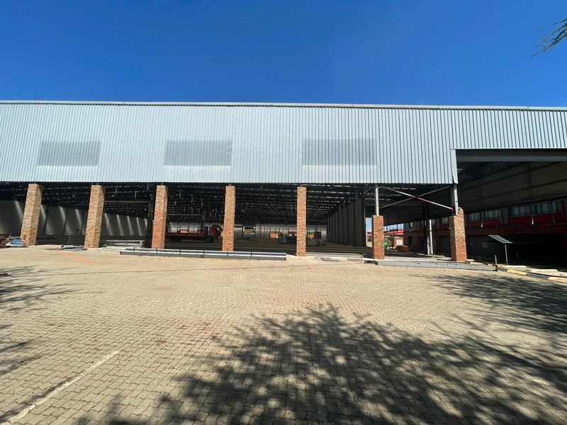 16,000SQM WAREHOUSE ON A 18,642SQM STAND FOR SALE ON STORMVOEL ROAD
