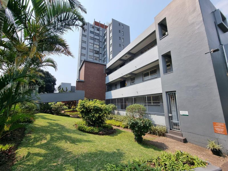 1.5 BEDROOM APARTMENT FOR SALE IN MUSGRAVE