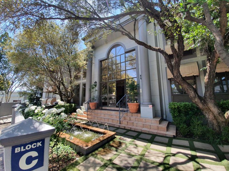 Serviced office suites to let in Lonehill