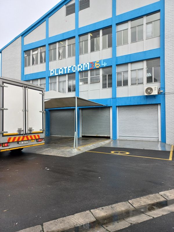 321m² Industrial To Let in Maitland at R74.00 per m²